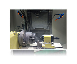 日本(běn)東光兄(xiong)弟緊湊(còu)型加工(gōng)中心内(nei)部